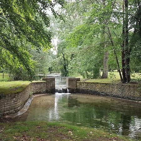 La Maisonnette Du Marais Fontaines  Экстерьер фото